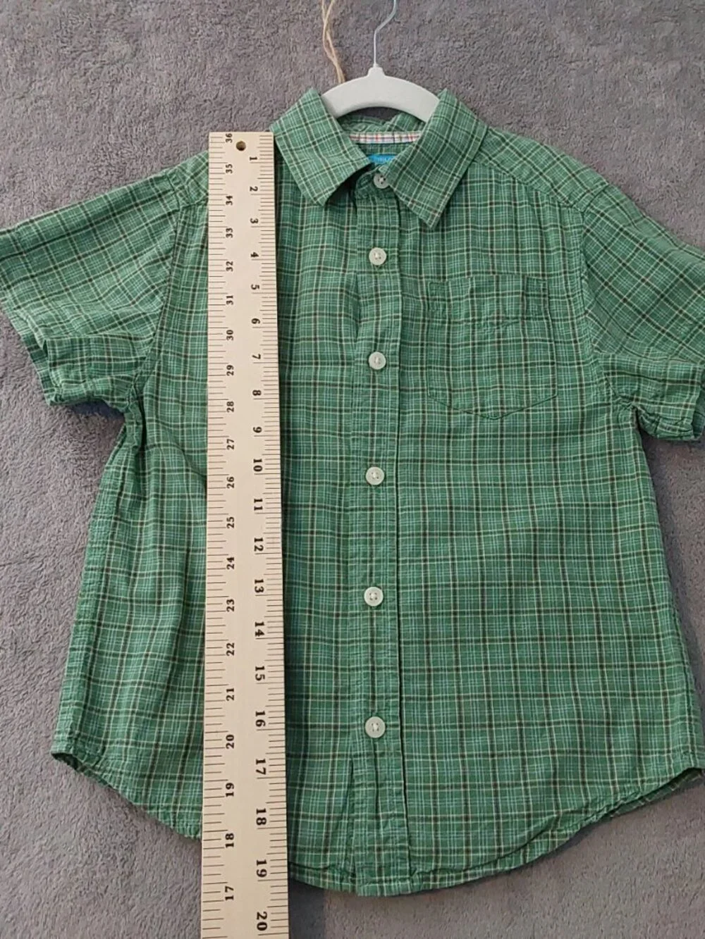 The Children’s Place Boys Green Plaid Button Front Shirt Size 4 XS